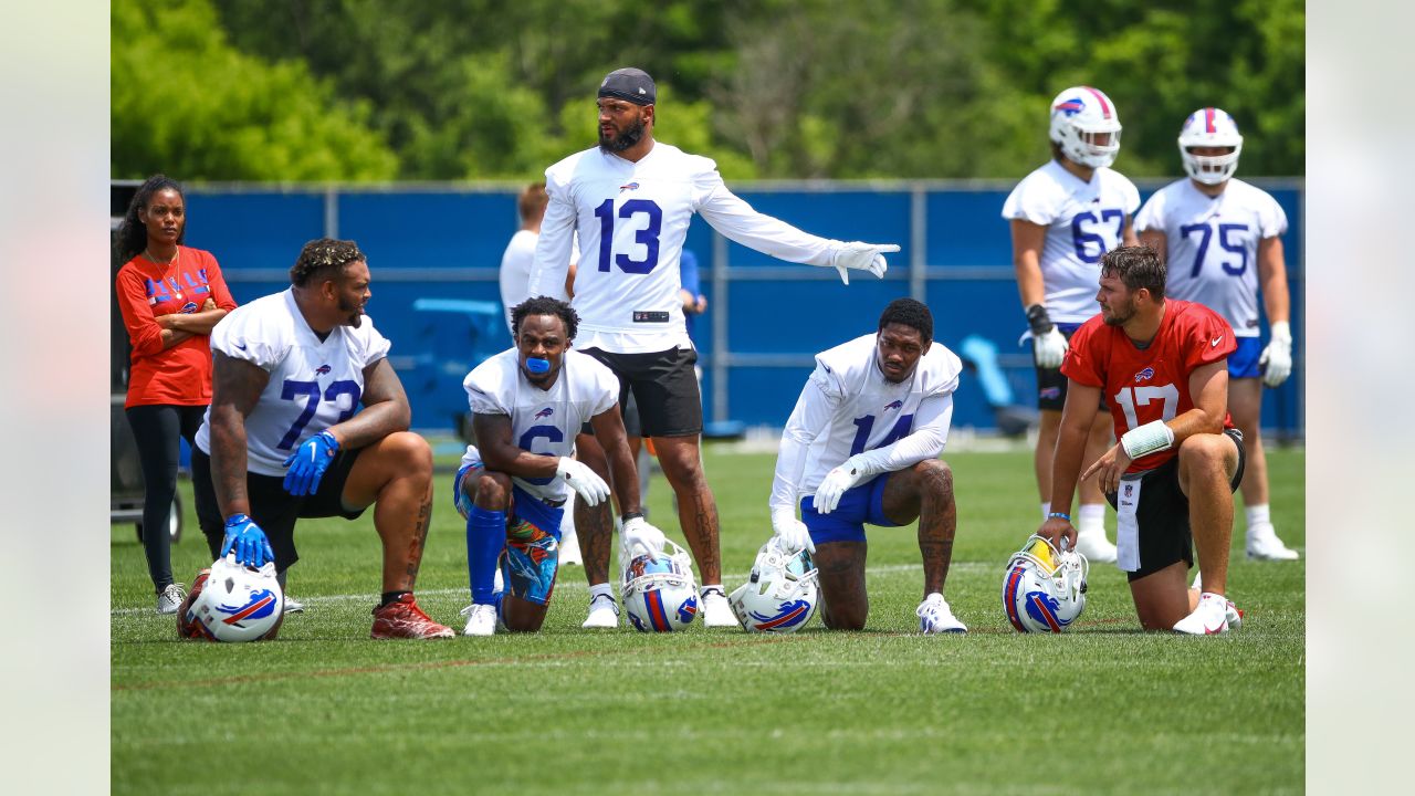 Josh Allen Has Awesome Response To Isaiah McKenzie On AGT