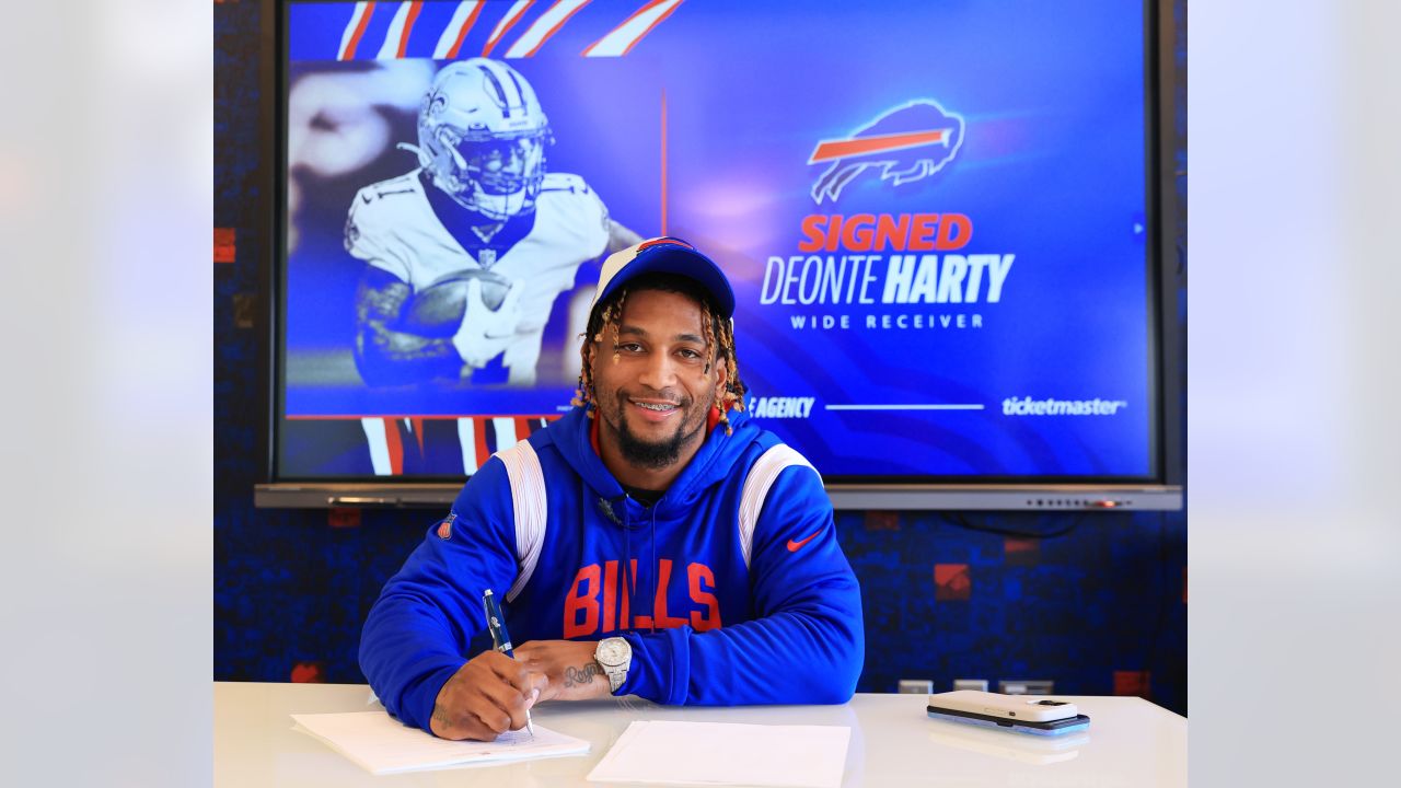 What they're saying  Bills earn praise for 2023 free agency moves