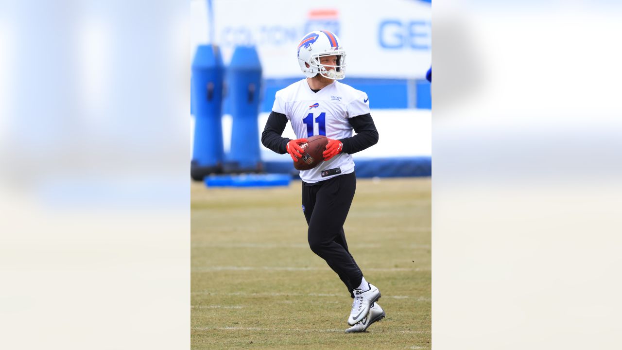 Bills list S Jordan Poyer (knee) as questionable for Week 17 at Bengals