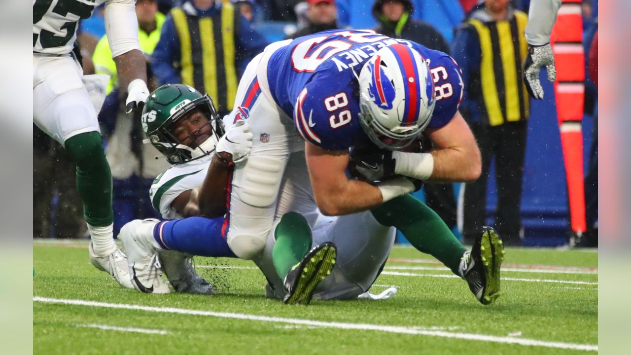 Buffalo Bills tight end Tommy Sweeney (89) in action against the New York  Jets during an