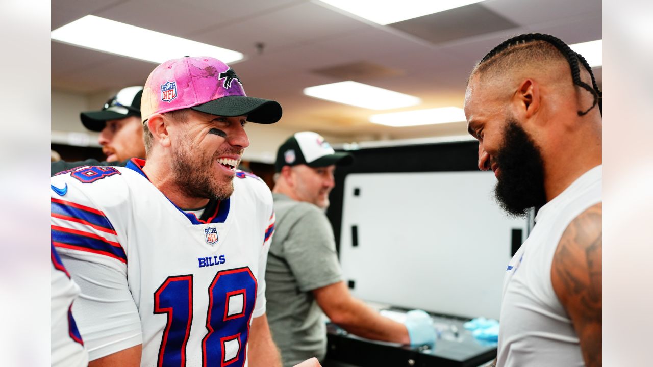 Buffalo Bills safety Jordan Poyer (21) plays during an NFL football game  against the Los Angeles Rams Sept. 8, 2022, in Inglewood, Calif. (AP  Photo/Denis Poroy Stock Photo - Alamy