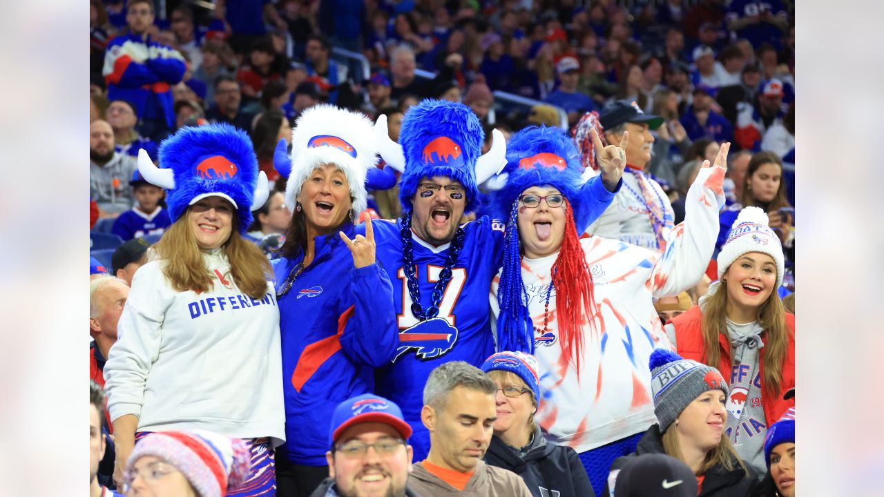 Bills-Lions Thanksgiving game live chat: Buffalo fans discuss first half -  Buffalo Rumblings