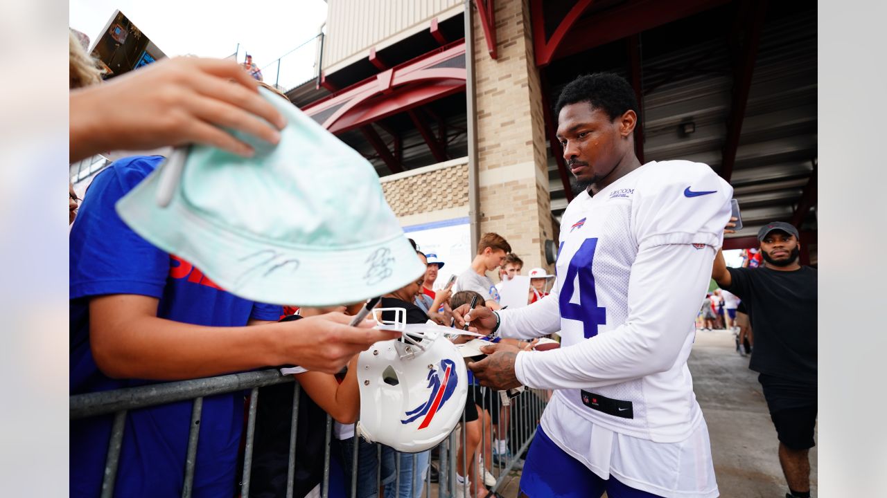 Bills training camp Day 3: Stefon Diggs, Khalil Shakir, James Cook