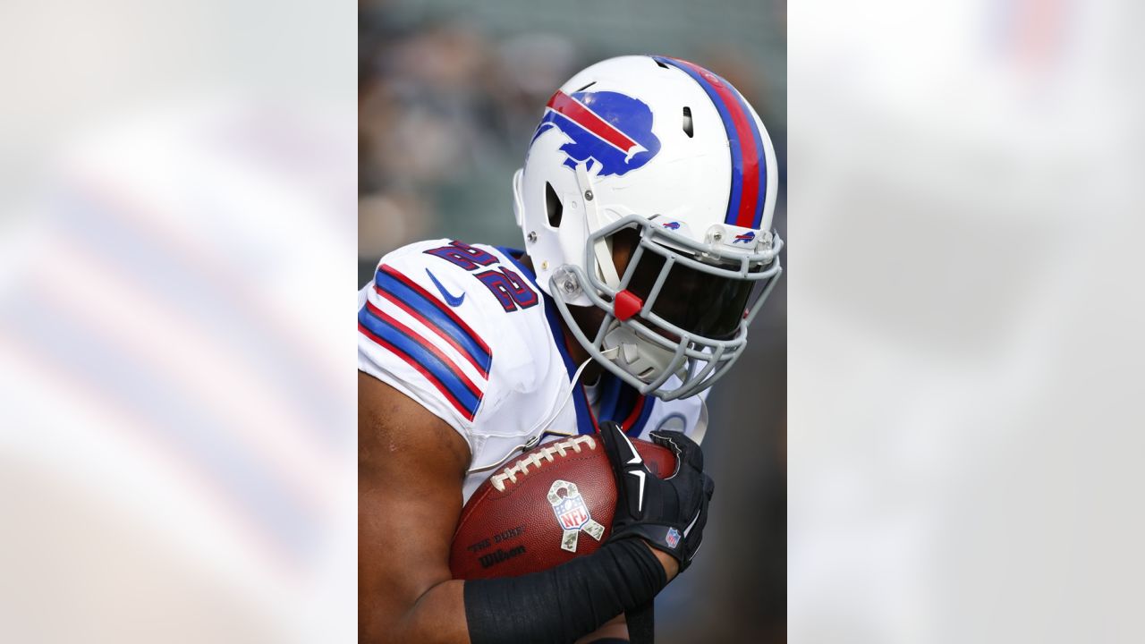 Bills player campaigns for Fred Jackson's return