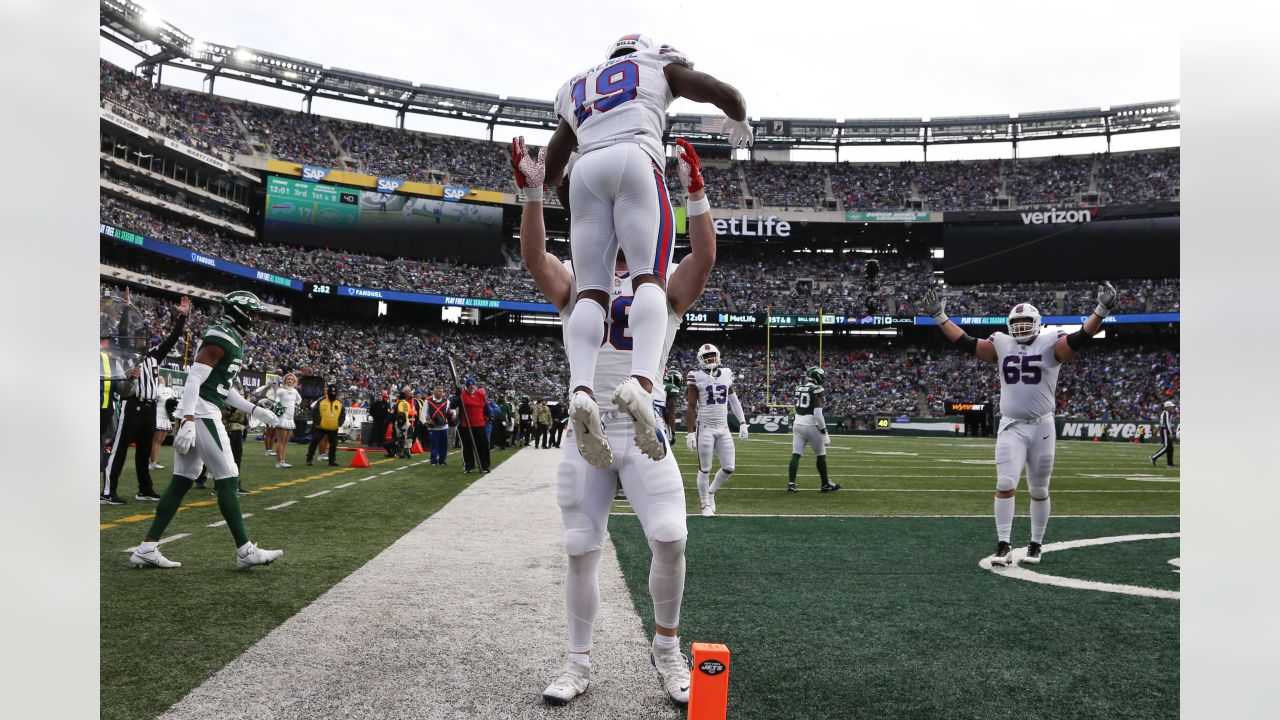 Bills 45, Jets 17  Game recap, highlights & photos