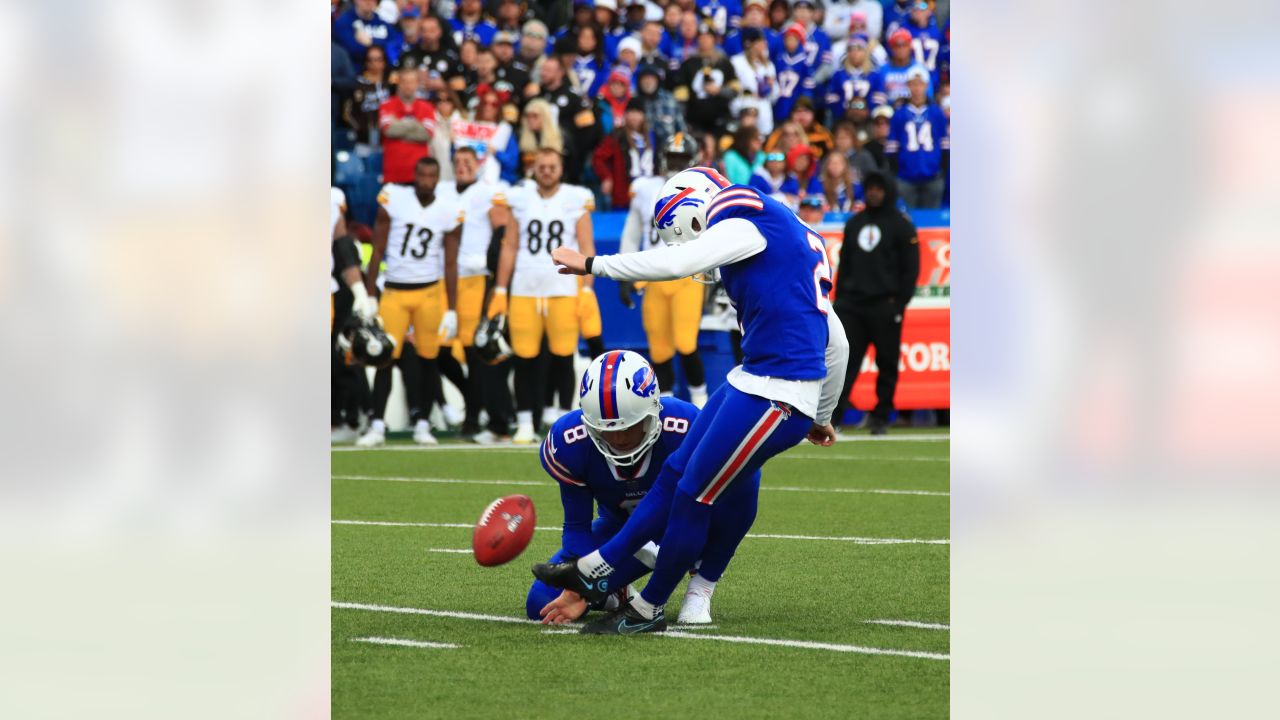 Steelers dominate Bills with several highlight plays, including by