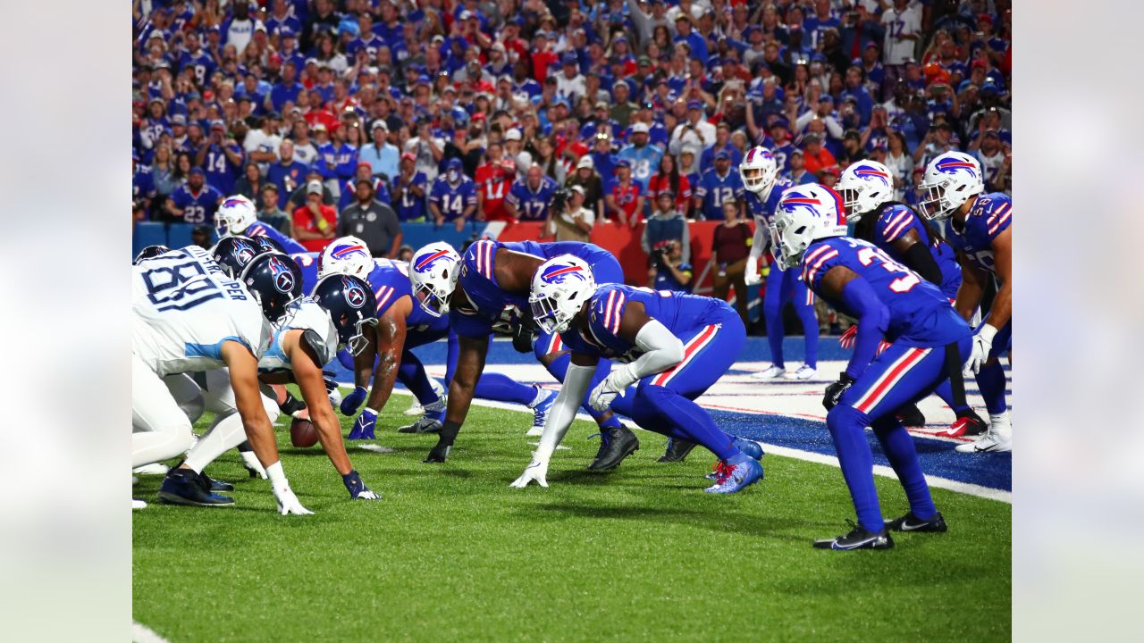 Hundreds of Bills Mafia members take over Nashville bars ahead of Monday  Night Football matchup with Titans (Watch) 