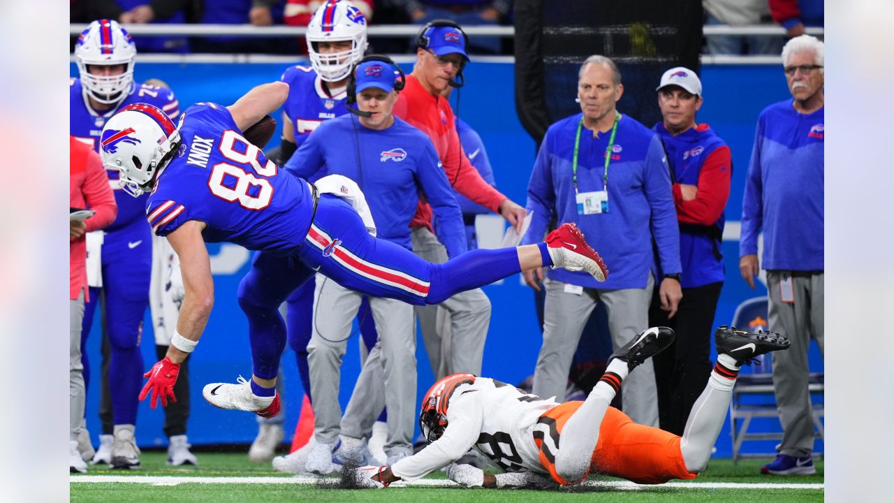 Bills show resolve, overcome early deficit to beat Browns 31-23
