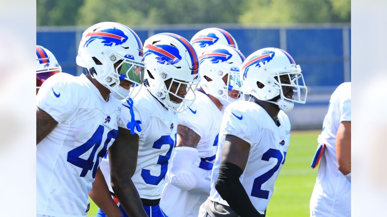 Terrel Bernard, O'Cyrus Torrence, Christian Benford named Bills