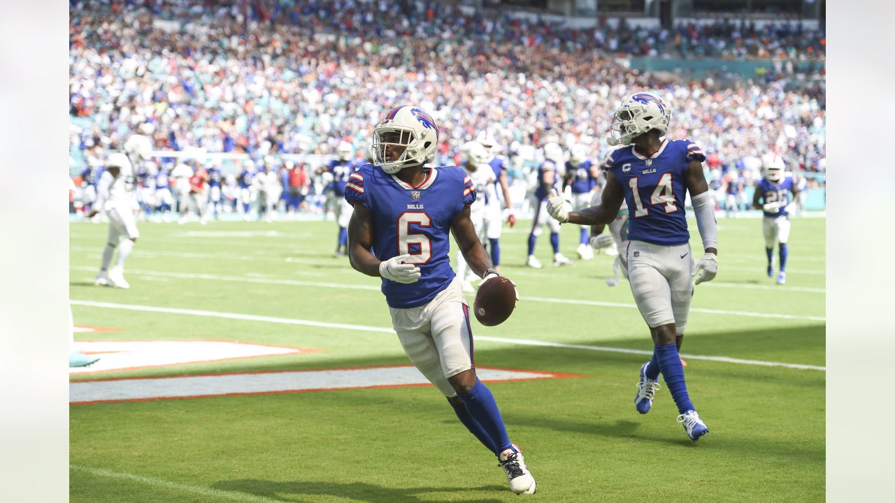 Bills wake up in second half to beat Dolphins 26-11 - The San Diego  Union-Tribune