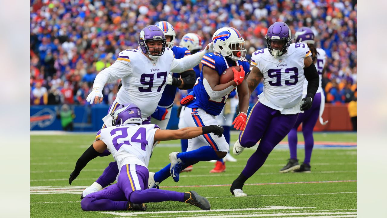 Minnesota Vikings vs Buffalo Bills - November 13, 2022