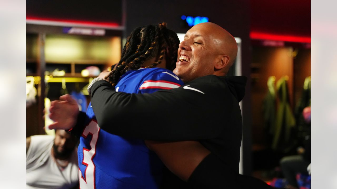 Buffalo Bills QB Josh Allen moves young fan to tears with hug