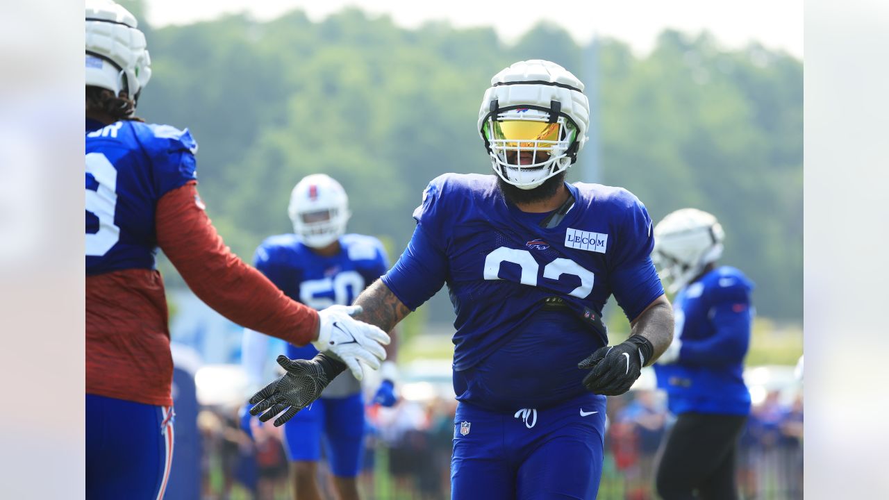 Bills RT Spencer Brown tweaks back during training camp Thursday - Buffalo  Rumblings