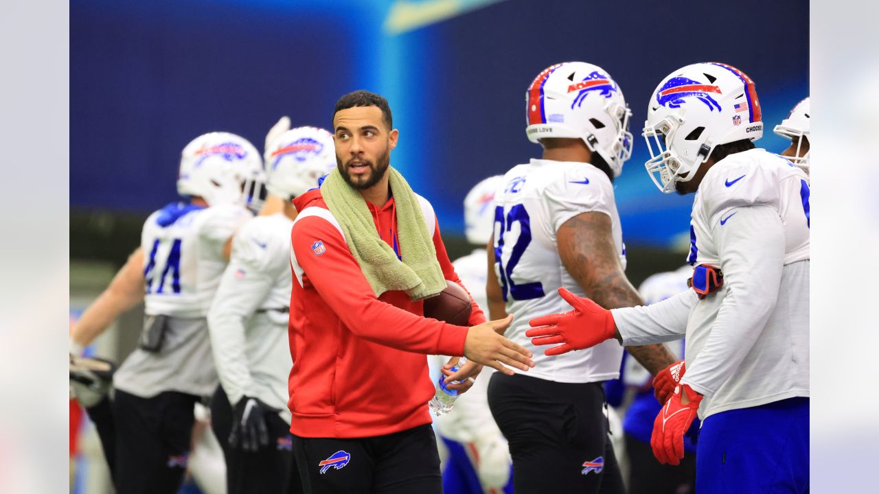 Bills Today  Micah Hyde opens up about 'eye-opening' neck injury, plans  for the future