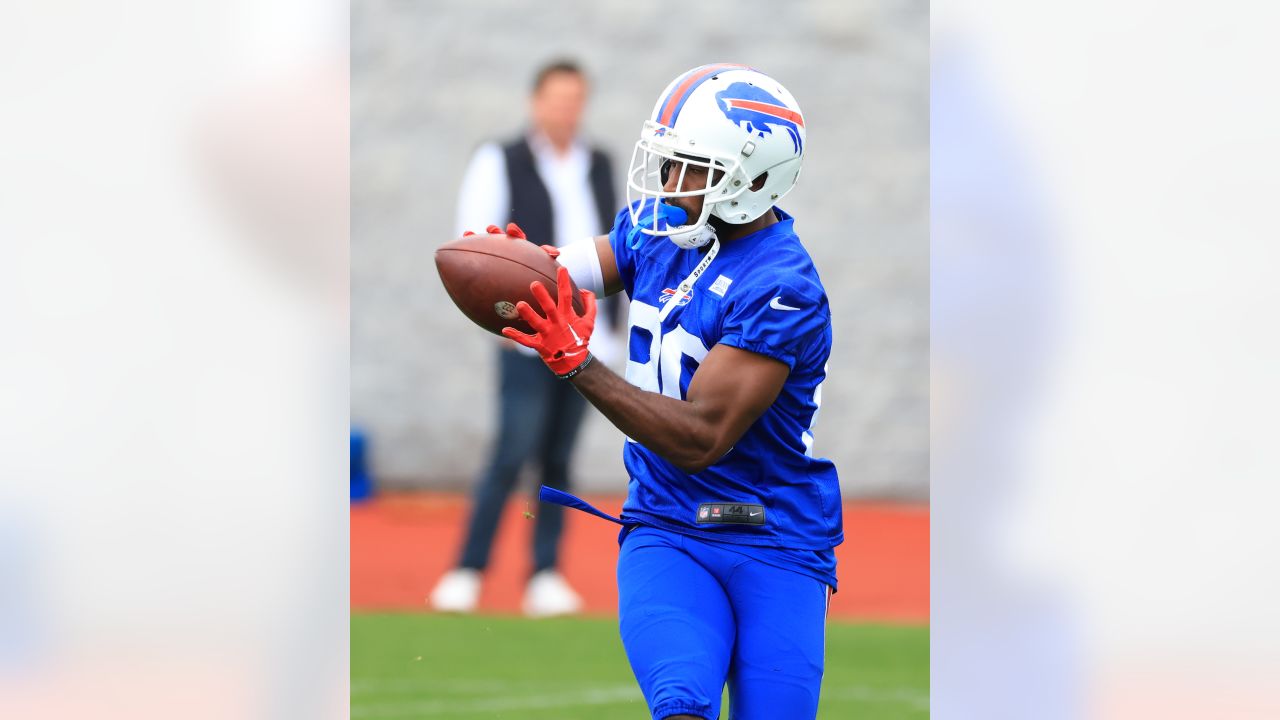 Tyreek Hill, Jaylen Waddle Fantasy Football Impact With Bills' Jordan  Poyer, Micah Hyde Out