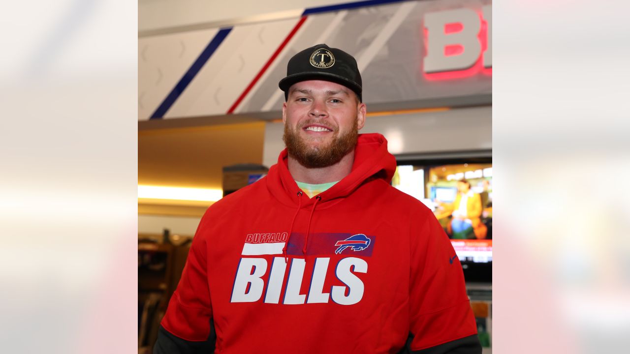 Bills' Greg Rousseau Swapped Pizza for Fish, Now Contending for the Super  Bowl