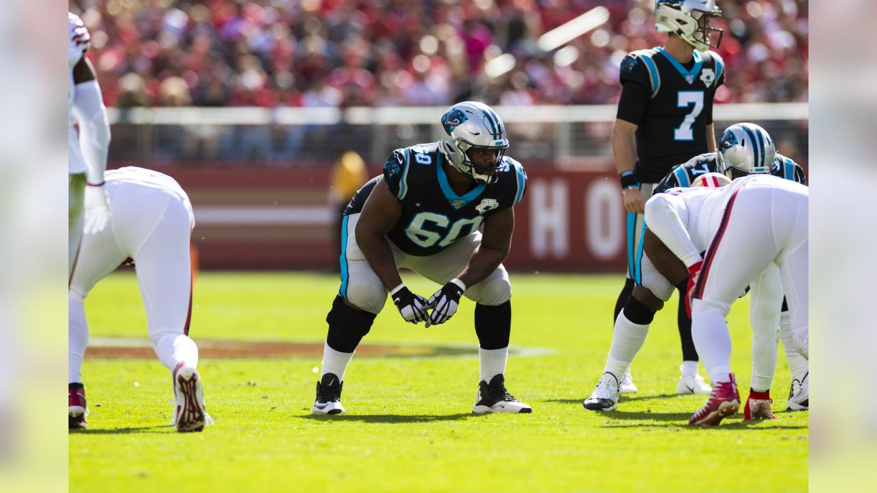 Bills send Daryl Williams to Panthers before cutdown day