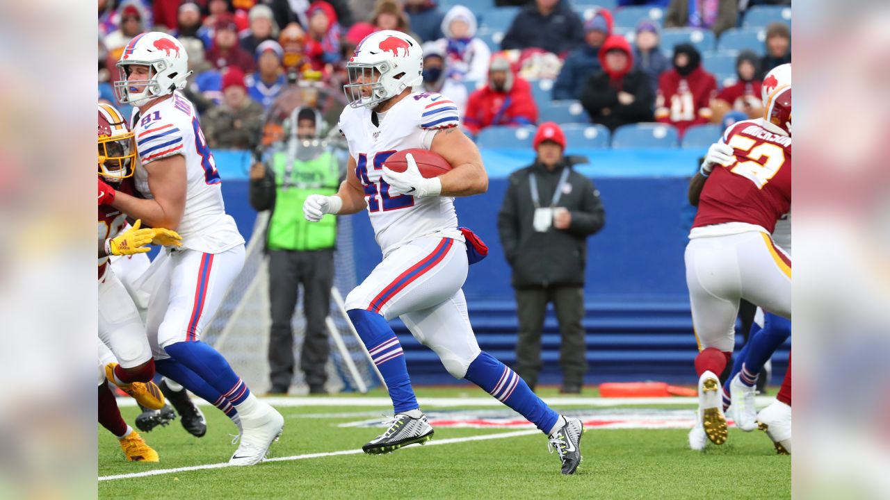 Buffalo Bills running back Devin Singletary (26) warms up before an NFL  football game against the Green Bay Packers, Sunday, Oct. 30, 2022, in  Buffalo, N.Y. (AP Photo/Rick Scuteri Stock Photo - Alamy