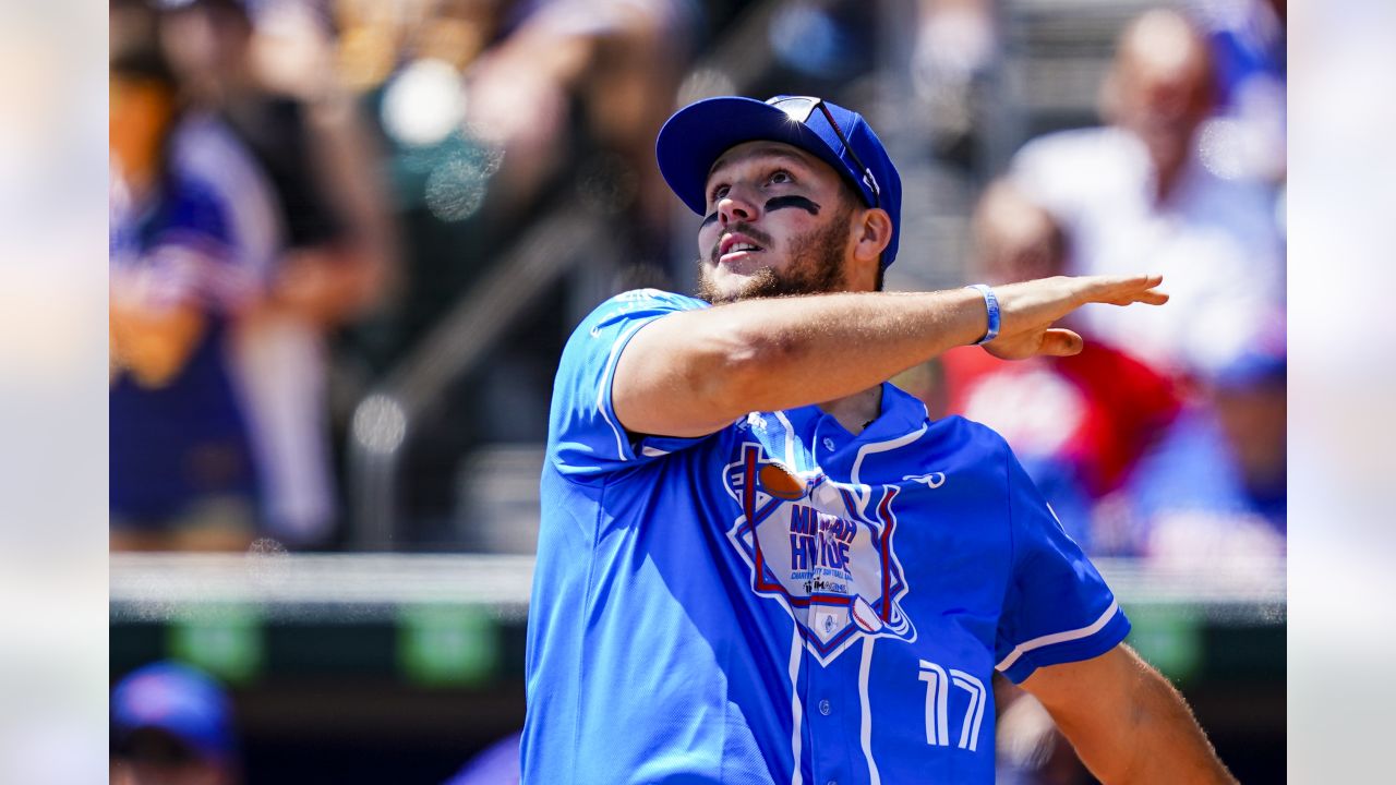 Bills' Micah Hyde addresses Buffalo shooting at charity softball game:  'We're going to spread love today'