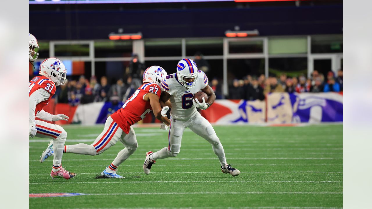 Buffalo Bills at New England Patriots: Live game updates from NFL Week 13 