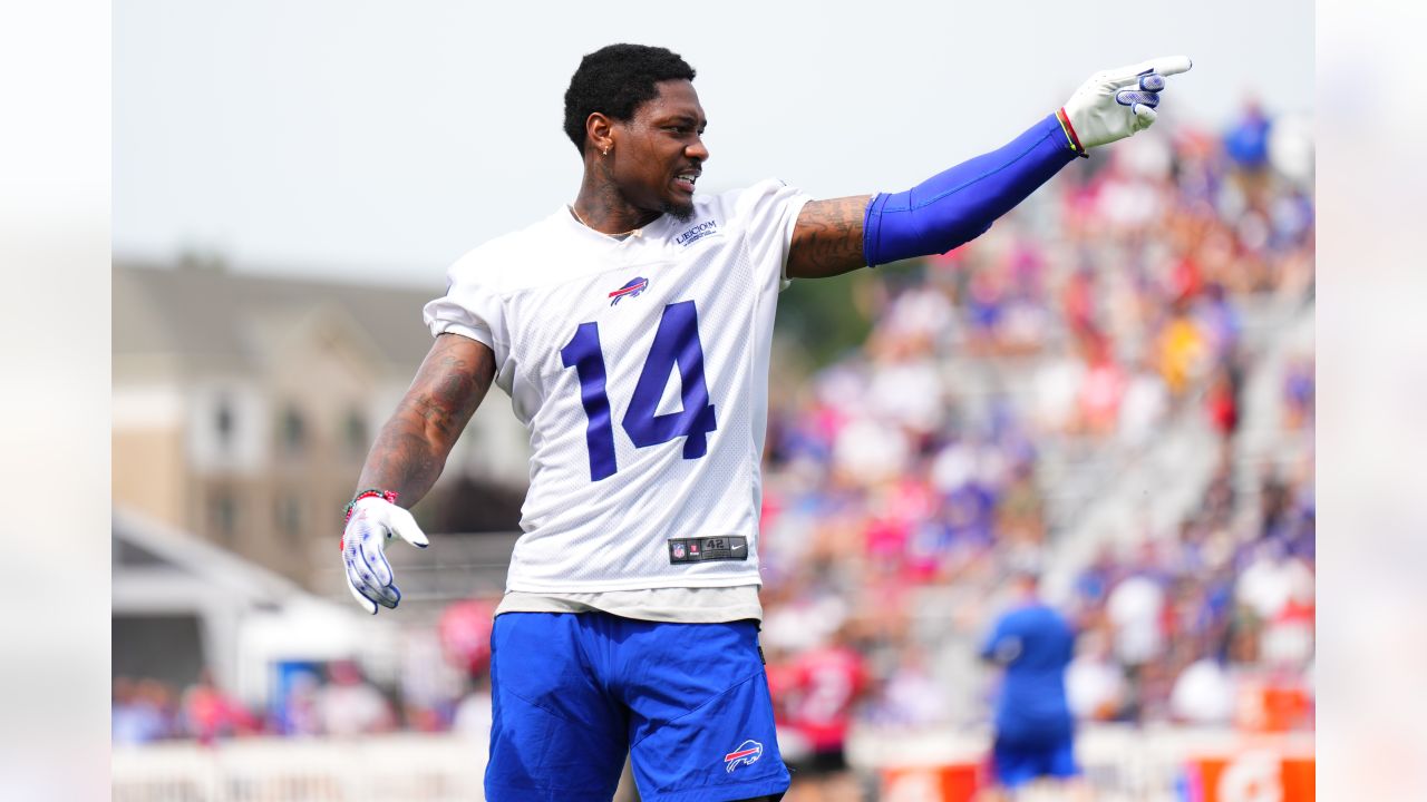 Bills' Josh Allen torches defense in red zone on day 4 of training