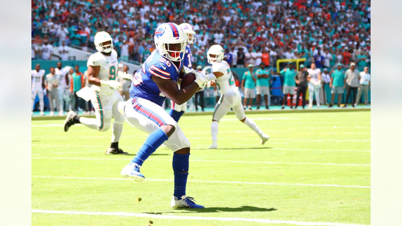 Bills fall just short of fourth quarter comeback, lose 21-19 to Dolphins