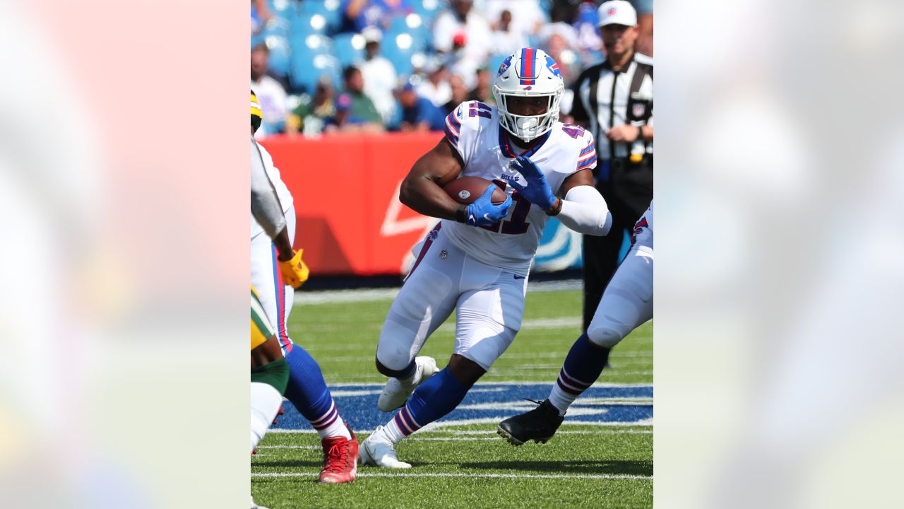 Bills trade Bam Johnson to Carolina Panthers for 2022 sixth-round pick 