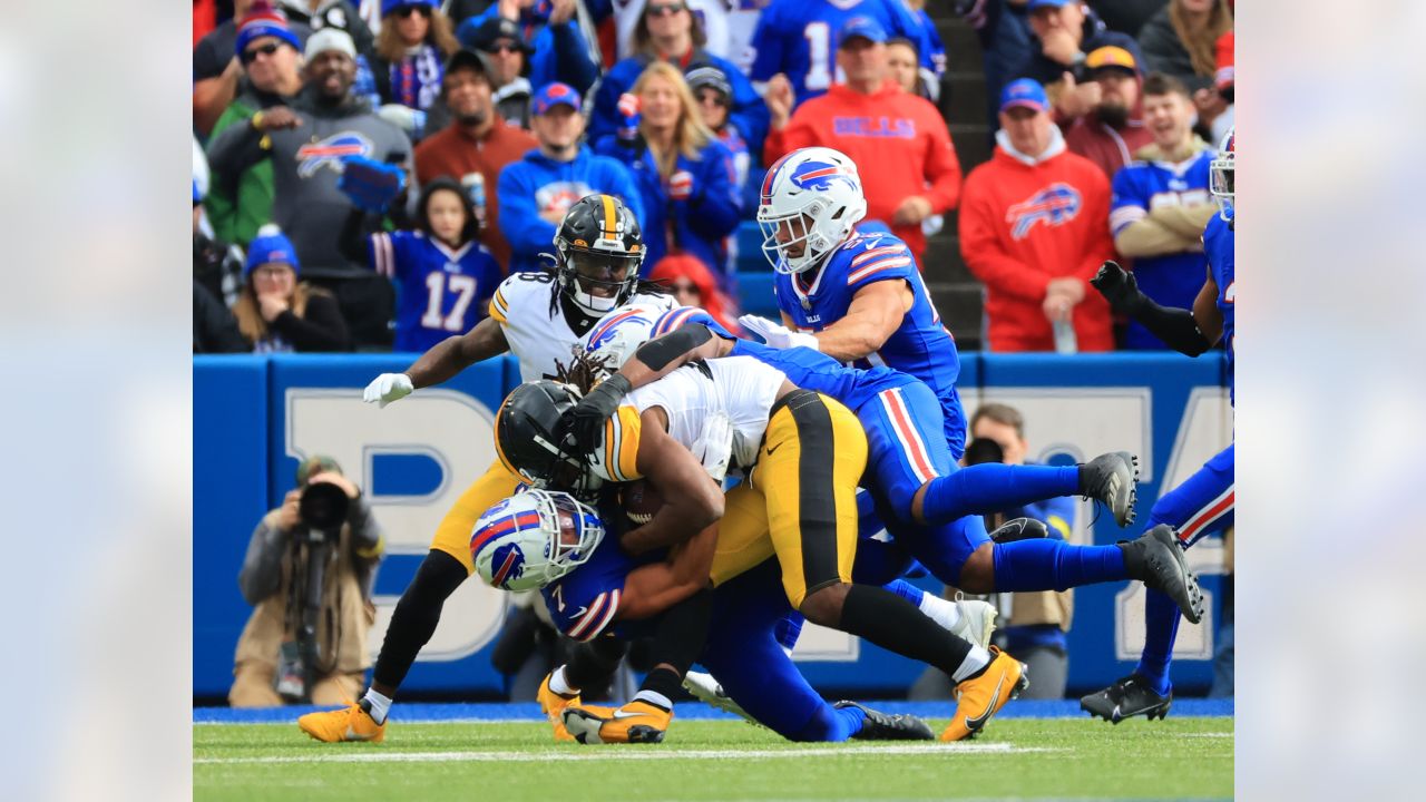 Bills blow out Steelers, photos