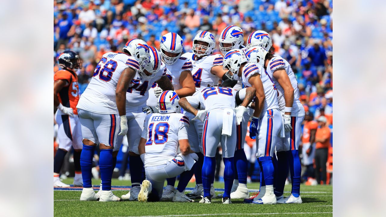 How Denver Broncos Win: Bottling up Buffalo Bills RB Devin Singletary -  Sports Illustrated Mile High Huddle: Denver Broncos News, Analysis and More