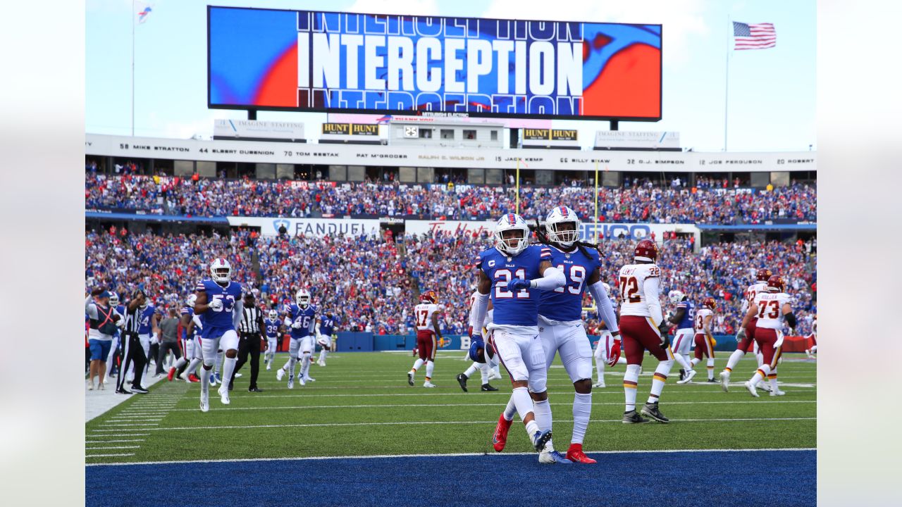 Buffalo Bills Micah Hyde 2023 IMagINe Charity Softball game 