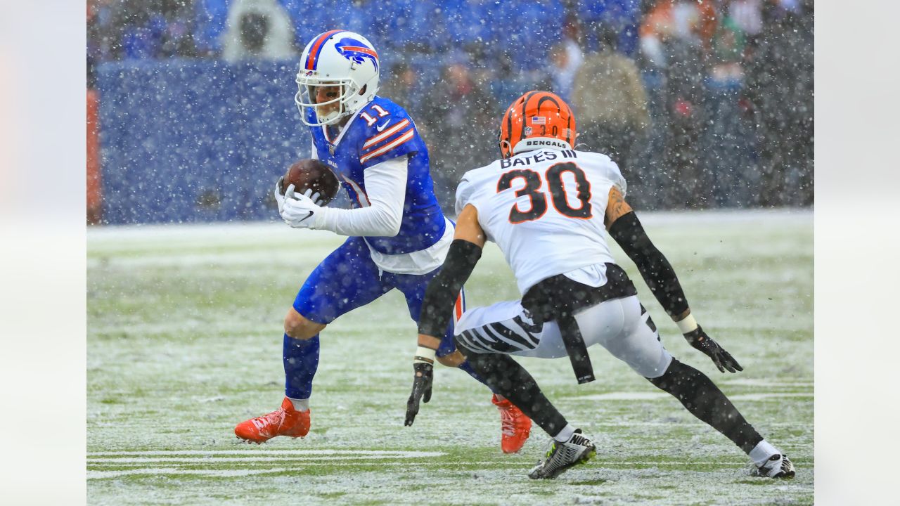 Buffalo Bills Defense 'Basic,' Not Elite, Claims Joe Mixon & Cocky  Cincinnati Bengals - Sports Illustrated Buffalo Bills News, Analysis and  More