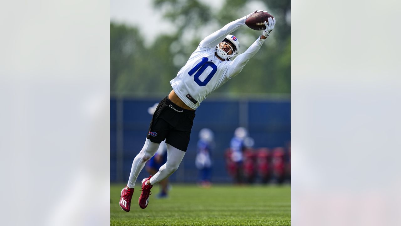 4 takeaways from Bills OTA: Ed Oliver expects to 'shut up' detractors,  Leonard Floyd chasing another ring in Buffalo