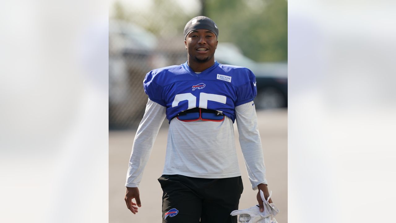 Possible concern around Ed Oliver injury #70 buffalo billsleads to