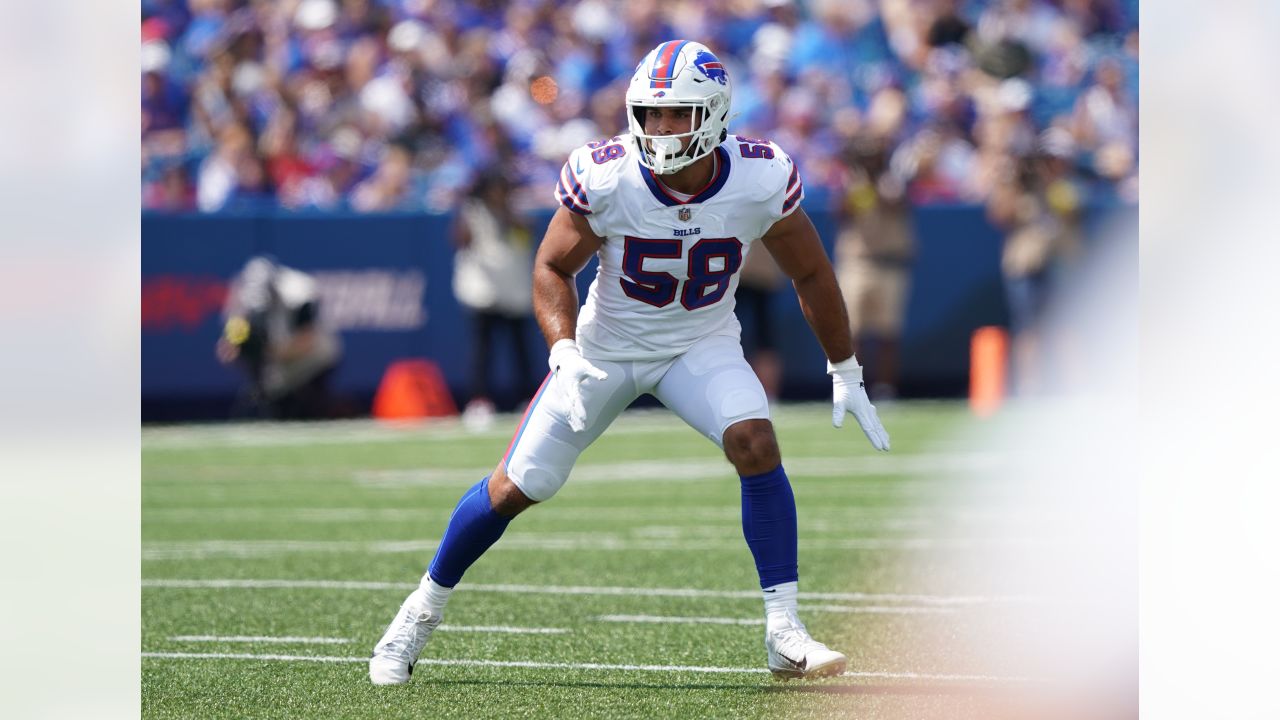 Bills release two players