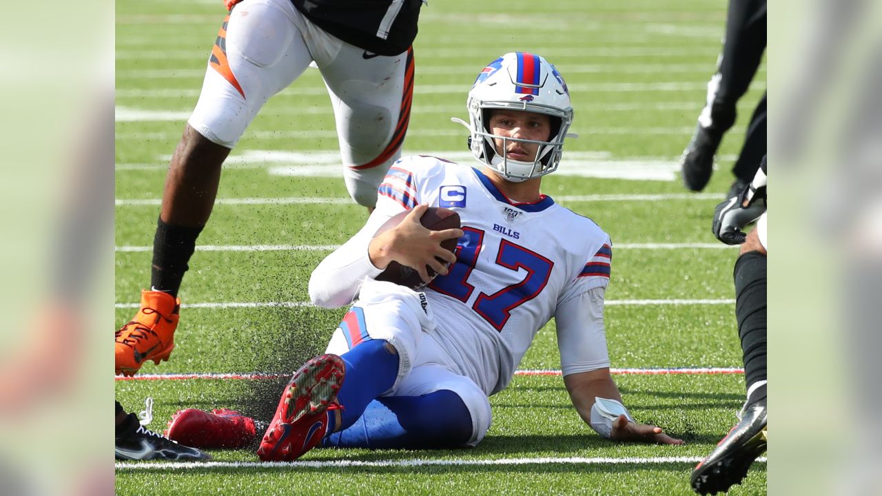 Buffalo Bills: Was Josh Allen Partying in Mexico With His New Free Agent WR  and Backup QB?