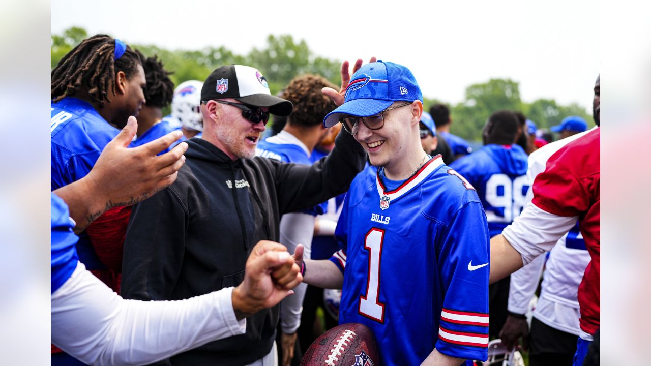 4 takeaways from Bills OTA: Ed Oliver expects to 'shut up' detractors,  Leonard Floyd chasing another ring in Buffalo