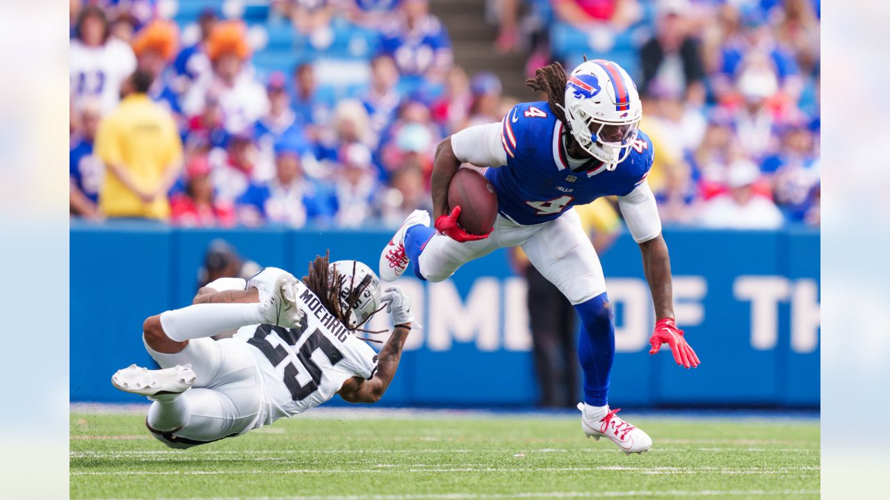 Grading the Raiders: Multiple F's in loss to Buffalo Bills, Raiders News