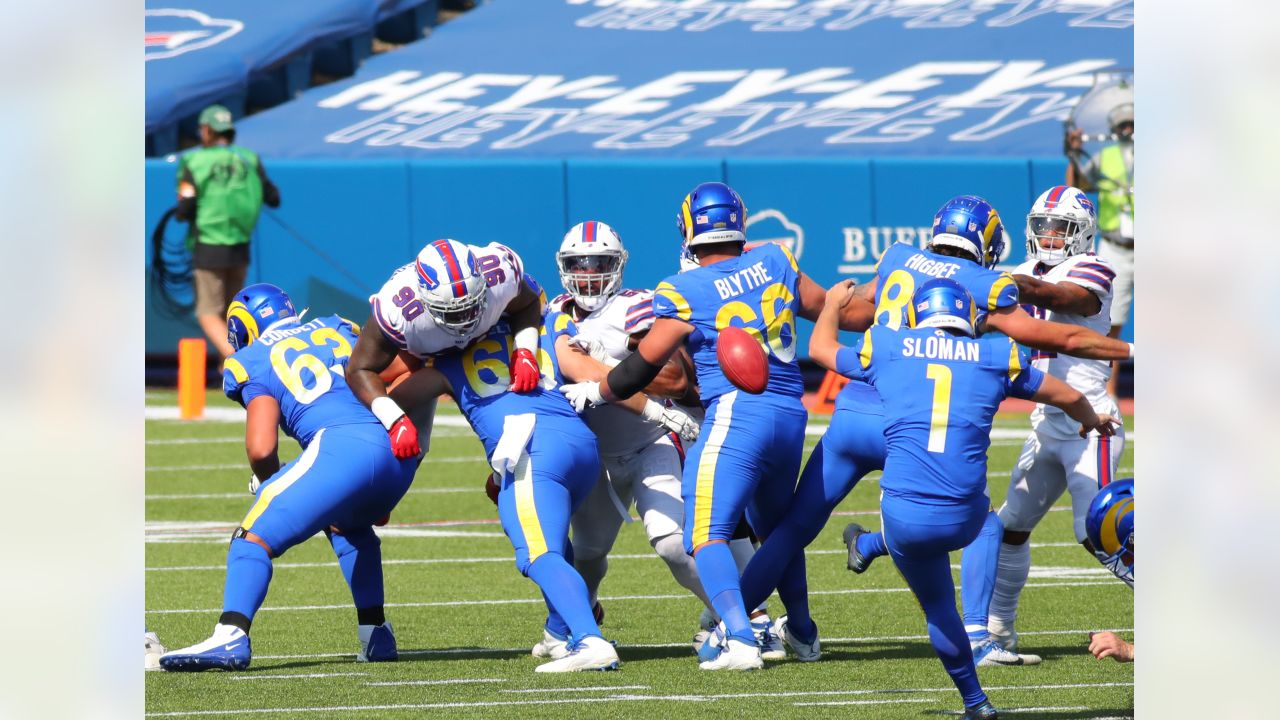 Los Angeles Rams cornerback David Long Jr. (22) plays during an NFL  football game against the Buffalo Bills Sept. 8, 2022, in Inglewood, Calif.  (AP Photo/Denis Poroy Stock Photo - Alamy