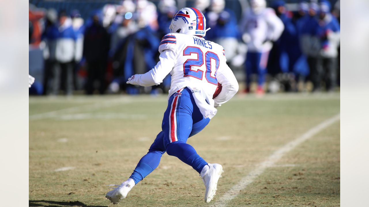 Bills use potent running attack to put away Bears on Christmas Eve