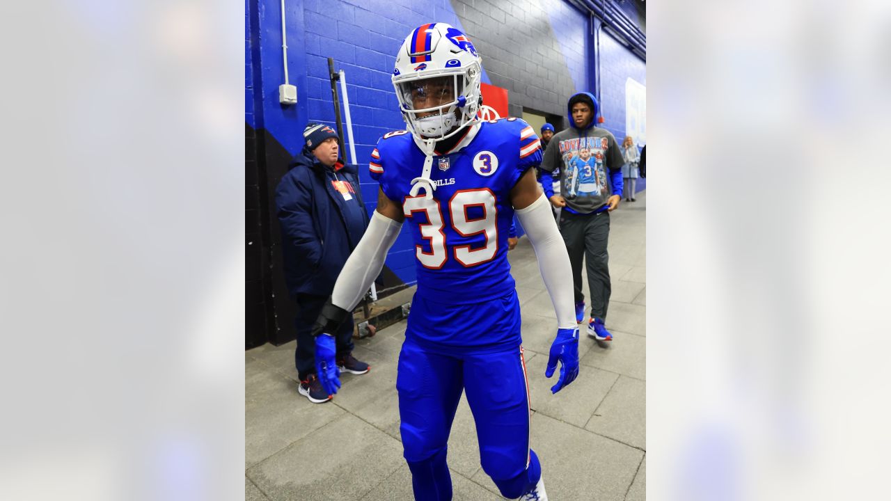 Buffalo Bills' Damar Hamlin named finalist for community award from NFL  players' union