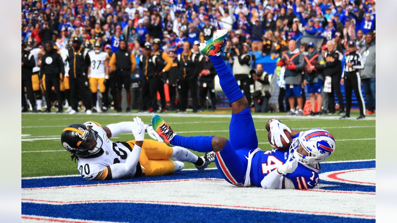 Buffalo Bills cornerback Tre'Davious White (27) moves in position against  the Kansas City Chiefs during the second half of an NFL football game,  Monday, Oct. 19, 2020, in Orchard Park, N.Y. (AP