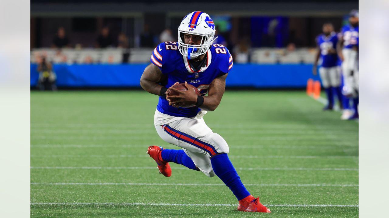 Buffalo Bills guard Greg Van Roten (64) warms up prior to an NFL preseason  football game against the Carolina Panthers, Saturday, Aug. 26, 2022, in  Charlotte, N.C. (AP Photo/Brian Westerholt Stock Photo - Alamy