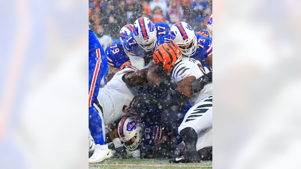 GAMEDEY: Bengals beat Bills 27-10