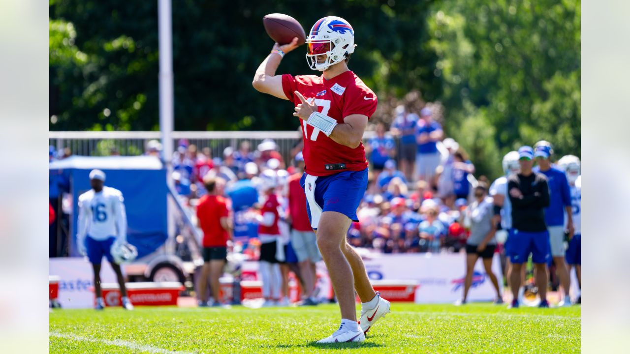 Amazing day with the Buffalo Bills at the practice facility! Look