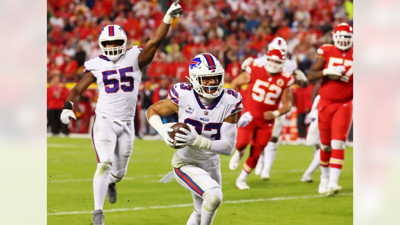 Bills who earned postseason awards and honors in the 2021 NFL season