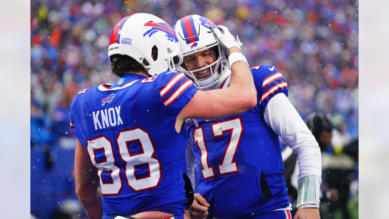 Buffalo Bills news: Team places Dawsn Knox, others on Covid-19 IR list  ahead of Week 7 vs. Jets - DraftKings Network