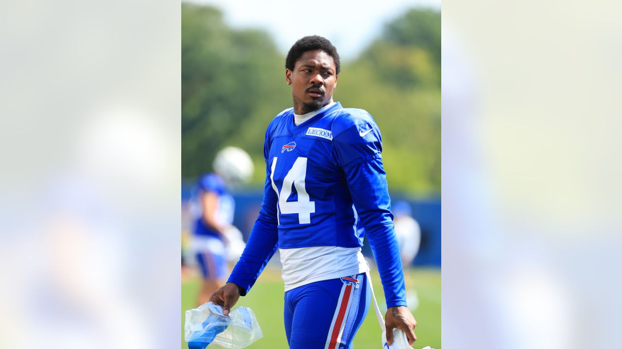 Christian Benford, Terrel Bernard, O'Cyrus Torrence earn Week 1 starting  assignments for Bills