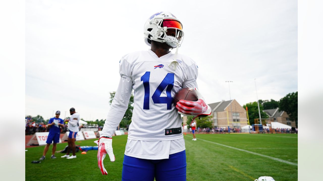 Bills' Stefon Diggs clears air after Kaiir Elam training camp scuffle