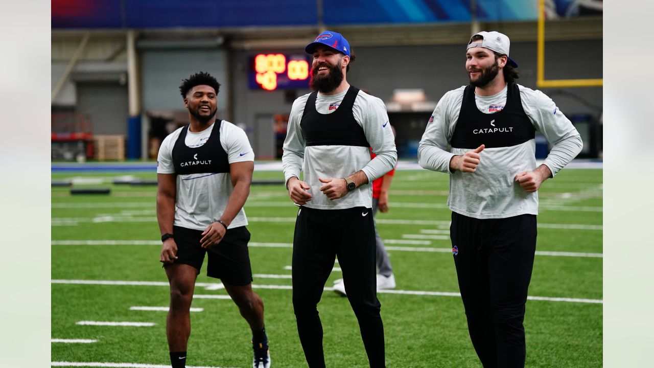 List of Bills players not at first days of spring workouts