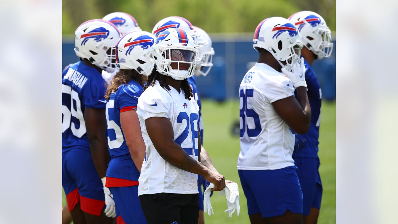 Buffalo Bills add four more undrafted free agents after rookie